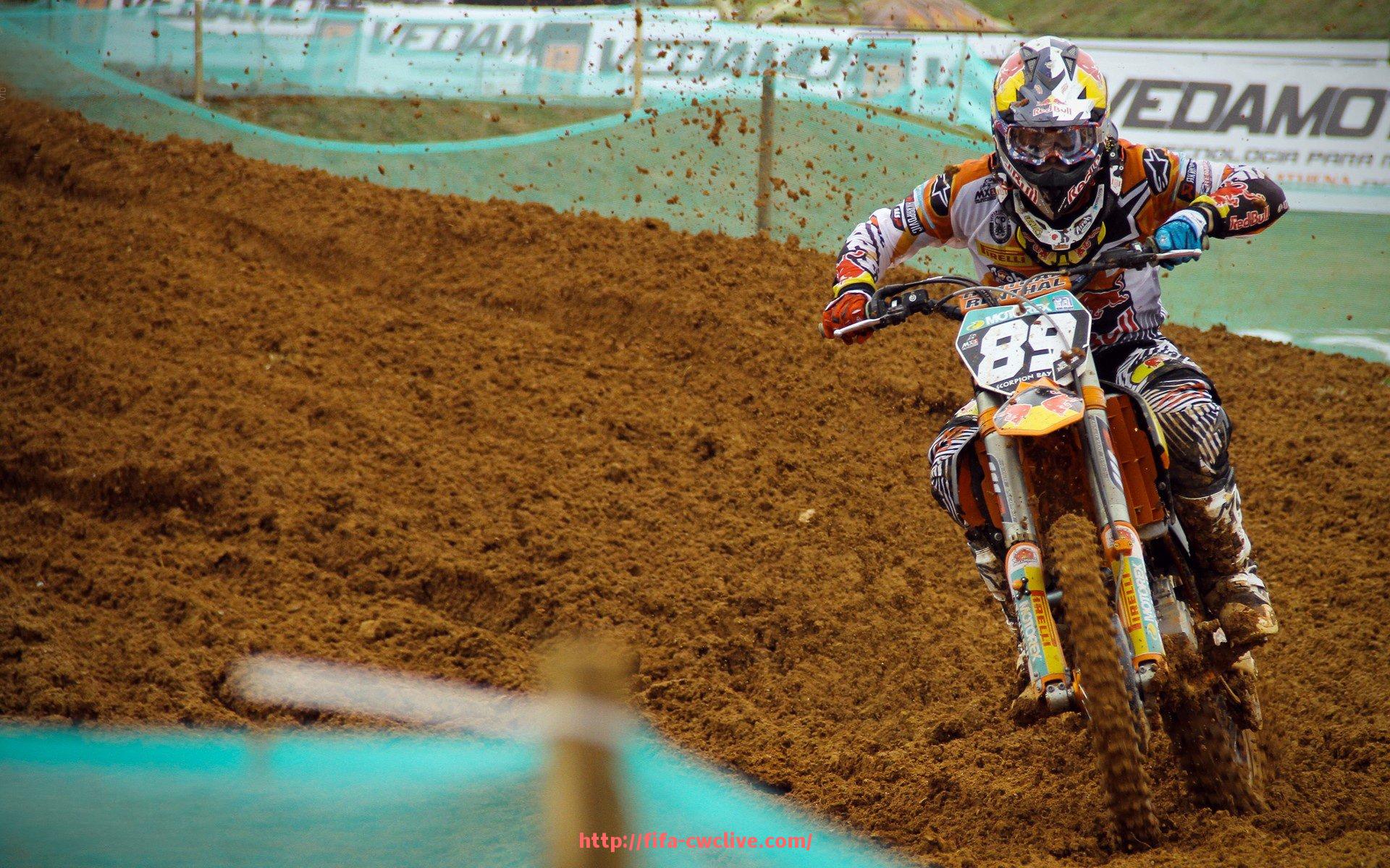 世俱杯直播-世俱杯球员比赛护具配置标准及个性化定制方案